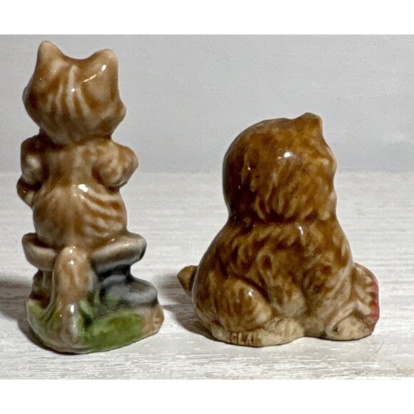 2 Vintage Wade England Porcelain Cat Figurines Puss & Boots & Kitten With Yarn - Picture 4 of 8